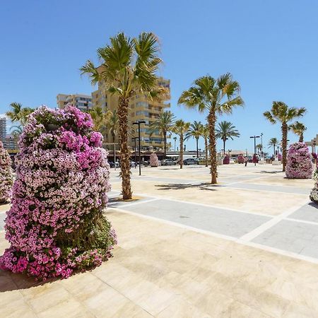 Hostal Costabella Powered By Faro Homes Fuengirola Eksteriør billede