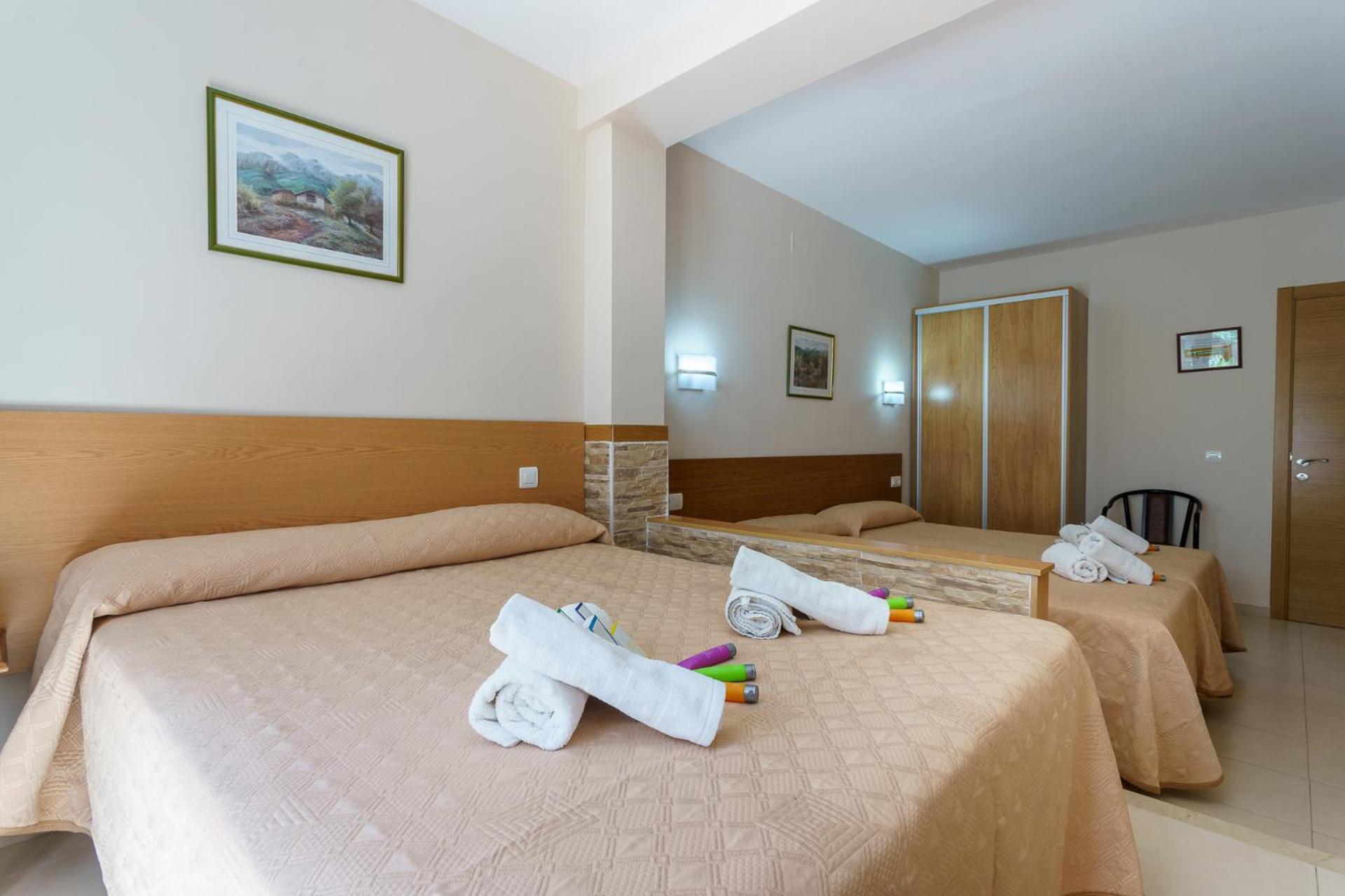 Hostal Costabella Powered By Faro Homes Fuengirola Værelse billede
