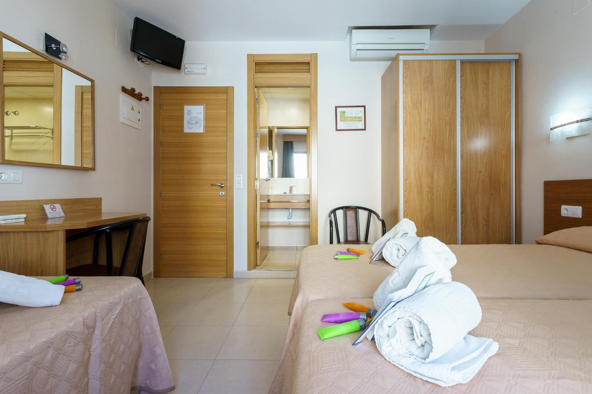 Hostal Costabella Powered By Faro Homes Fuengirola Værelse billede